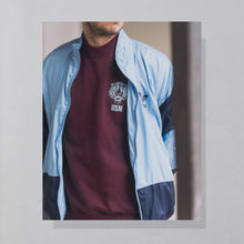 Lade das Bild in den Galerie-Viewer, Jerzees Sweatshirt "USN" 90er Made in the USA, rot, L schmal