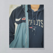 Lade das Bild in den Galerie-Viewer, NFL Hoodie "New England Patriots", blau, L/XL