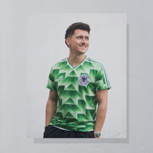 Lade das Bild in den Galerie-Viewer, Adidas Trainingshose 2002, schwarz, XL