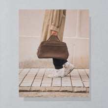 Lade das Bild in den Galerie-Viewer, Tasche 70er/80er, braun