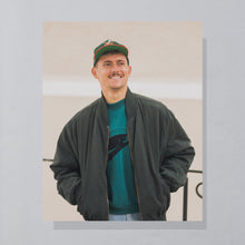 Lade das Bild in den Galerie-Viewer, Hugo Boss Jacke "bomber" 90er, grün, XL breit