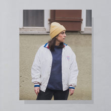 Lade das Bild in den Galerie-Viewer, Nike Sweatshirt "Swoosh" 90er, blau, L/XL