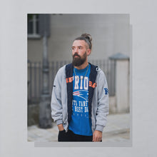 Lade das Bild in den Galerie-Viewer, Riddell T-Shirt - New England Patriots - 1997 Made in the USA single stitch, blau, L