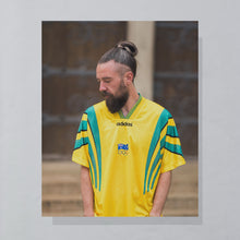 Lade das Bild in den Galerie-Viewer, Adidas Trikot "Australien Olympia" 1996 Made in Australia, gelb, XL (tagged M)