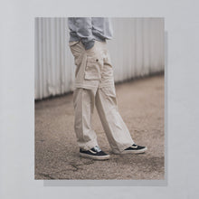 Lade das Bild in den Galerie-Viewer, Hanes Sweatshirt 00er, grau, L
