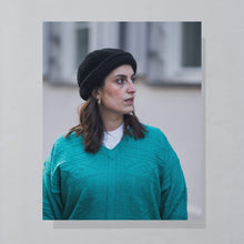 Lade das Bild in den Galerie-Viewer, Strickpullover 80er V-Neck, blau, L