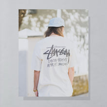 Lade das Bild in den Galerie-Viewer, Stüssy T-Shirt "Dover Street Market London" Made in Mexico, beige, XL/XXL