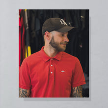 Lade das Bild in den Galerie-Viewer, Lacoste Poloshirt 90er, rot, S/M