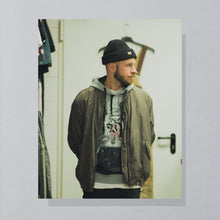 Lade das Bild in den Galerie-Viewer, Gino Di Roma Jacke mit Schulterpolstern dünn - 100% Seide - 90er, grau/braun, XL