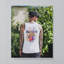 Lade das Bild in den Galerie-Viewer, Hard Rock Cafe Tanktop "Chicago" 90er single stitch Made in the USA, weiß, M