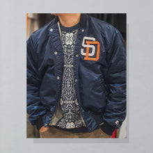 Lade das Bild in den Galerie-Viewer, Starter Jacke "San Diego Padres" 80er/90er Made in the USA, blau, L