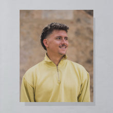 Lade das Bild in den Galerie-Viewer, Joy Sportswear Quarter Zip "Vintage Allstars" 90er, gelb, L/XL