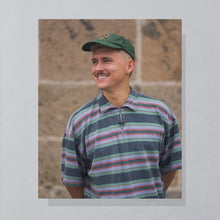 Lade das Bild in den Galerie-Viewer, Bloom & Action Poloshirt "colorblock" 90er, grün/lila, XL