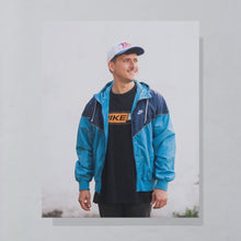 Lade das Bild in den Galerie-Viewer, Nike Trainingsjacke 80er, blau, L