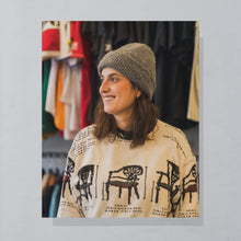 Lade das Bild in den Galerie-Viewer, Carlo Colucci Strickpullover "Saloon Furniture" 80er Made in West Germany, beige, L/XL