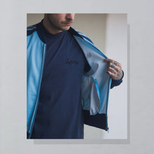 Lade das Bild in den Galerie-Viewer, Chiemsee T-Shirt "Logo" 90er, blau, M