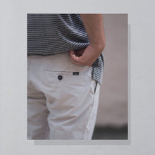 Lade das Bild in den Galerie-Viewer, Stone Island Hose, beige/weiß, 34/34