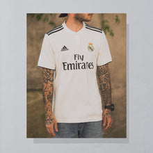 Lade das Bild in den Galerie-Viewer, Adidas Trikot "Real Madrid" 2018, weiß, M/L