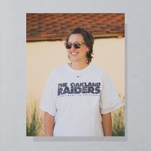 Lade das Bild in den Galerie-Viewer, Nike T-Shirt "Oakland Raiders" 90er Made in the USA, weiß, XL