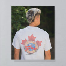 Lade das Bild in den Galerie-Viewer, Naturals by Solidwear T-Shirt "Planet Hollywood Niagara Falls" 90er Made in Canada, weiß, M/L