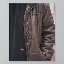 Lade das Bild in den Galerie-Viewer, Timberland Pufferjacke leicht, braun, XL