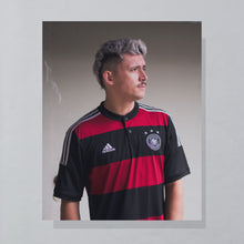 Lade das Bild in den Galerie-Viewer, Adidas Trikot "DFB" 2013 climacool, rot/schwarz, L