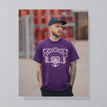 Lade das Bild in den Galerie-Viewer, Best T-Shirt 1994 Made in the USA Single Stitch, lila ,L