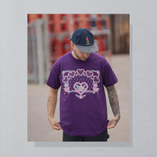 Lade das Bild in den Galerie-Viewer, Best T-Shirt 1994 Made in the USA Single Stitch, lila ,L