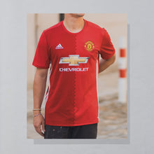 Lade das Bild in den Galerie-Viewer, Adidas Trikot "Manchester United" 2016, rot, L
