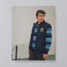 Lade das Bild in den Galerie-Viewer, Jim Spencer Strickpullover 00er, blau, L/XL