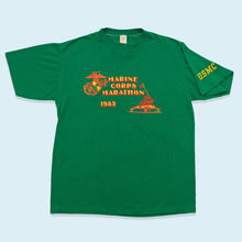 Lade das Bild in den Galerie-Viewer, Velva Sheen T-Shirt "Marine Corps Marathon USMC" 1983 Made in the USA Single Stitch, grün, L/XL