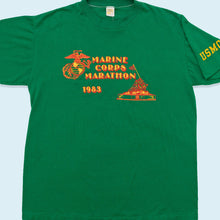 Lade das Bild in den Galerie-Viewer, Velva Sheen T-Shirt "Marine Corps Marathon USMC" 1983 Made in the USA Single Stitch, grün, L/XL