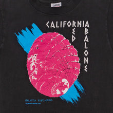 Lade das Bild in den Galerie-Viewer, Oneita T-Shirt "California Red Abalone" 1989 Made in the USA Single Stitch, schwarz, L schmal