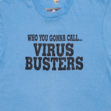 Lade das Bild in den Galerie-Viewer, Screen Stars T-Shirt "Virus Busters" 80er/90er Made in the USA Single Stitch, blau, L
