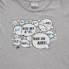 Lade das Bild in den Galerie-Viewer, Nike T-Shirt "Run on Airs" 00er, grau, L