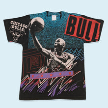 Lade das Bild in den Galerie-Viewer, Magic Johnson T&#39;s T-Shirt &quot;Michael Jordan Chicago Bulls&quot; AOP 90er Single Stitch Made in the USA, XL schmal
