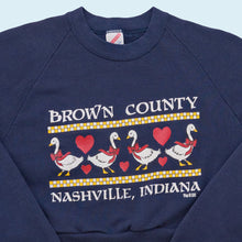 Lade das Bild in den Galerie-Viewer, Jerzees Sweatshirt cropped &quot;Nashville&quot; Made in the USA 90er, blau, M
