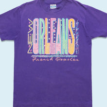 Lade das Bild in den Galerie-Viewer, Hanes T-Shirt &quot;New Orleans&quot; 90er Made in the USA Single Stitch, lila, L
