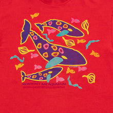 Lade das Bild in den Galerie-Viewer, Hanes T-Shirt &quot;Monterey Bay Aquarium&quot; 1989 Made in the USA Single Stitch, rot, L
