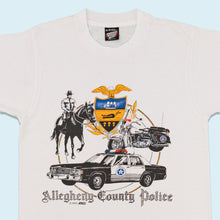 Lade das Bild in den Galerie-Viewer, Screen Stars T-Shirt "Allegheny County Police" 1991 single stitch Made in the USA, weiß, S/M schmal