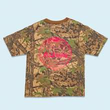 Lade das Bild in den Galerie-Viewer, T-Shirt "Vintage Allstars realtree Pocket Tee" 90er single stitch, grün/braun, S/M
