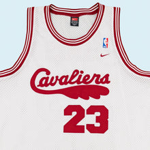 Lade das Bild in den Galerie-Viewer, Nike Team Trikot "LeBron James Cleveland Cavaliers" 00er, weiß, XXL