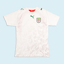 Lade das Bild in den Galerie-Viewer, Puma Trikot "Football Fed. I. R. Iran" 2006, weiß, S
