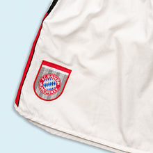 Lade das Bild in den Galerie-Viewer, Adidas Shorts "FC Bayern München" 1996-98 Made in Portugal, weiß/grau, L/XL