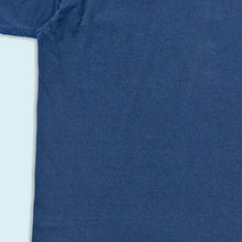 Lade das Bild in den Galerie-Viewer, Nike T-Shirt "Swoosh" 90er Made in the USA, blau, M