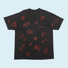 Lade das Bild in den Galerie-Viewer, Oneita Power-T T-Shirt "Cowboy AOP" 90er Made in the USA single stitch, schwarz, XL