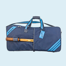 Lade das Bild in den Galerie-Viewer, Adidas Sporttasche "Tennis" 1986 Made in Taiwan, blau