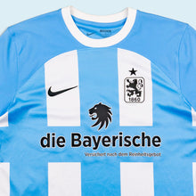 Lade das Bild in den Galerie-Viewer, Nike Trikot "1860 München" 2024, blau/weiß, L