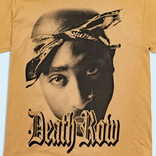 Lade das Bild in den Galerie-Viewer, Gildan Ultra Cotton T-Shirt "2Pac Death Row Gold Glitter" 2000er Made in Honduras, braun/beige, L