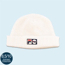 Lade das Bild in den Galerie-Viewer, Fila Mütze 90er/00er, weiß, Einheitsgröße
